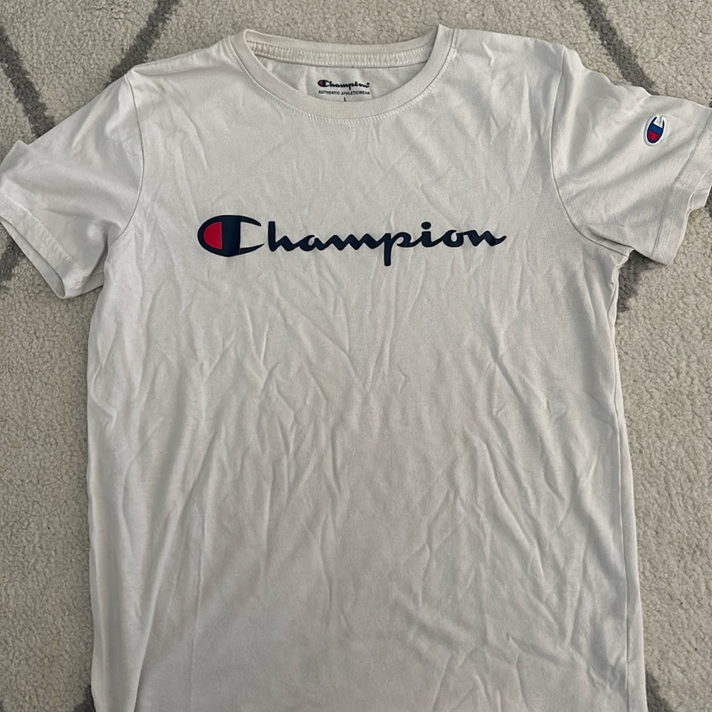 Champion athleticwear kids Tshirt, (L)